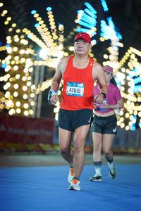 BIB: 42615
                            <button type="button" onclick="openModal(19768071)" class="btn btn-primary btn-sm float-right btn-popup" data-toggle="modal" data-target=".modal-high-quality">
                        <i class="fas fa-shopping-cart"></i> Add to Cart
                    </button>
                                            <button type="button" onclick="isThisMe(19768071, true)" class="btn btn-success btn-sm float-right btn-popup btn-isme hidden" data-toggle="tooltip" data-placement="bottom" title="นี่คือรูปของคุณใช่ไหม คลิกที่นี่เพื่อเอาเข้าอัลบั้ม">
                        <i class="fas fa-plus"></i> Add to album
                    </button>
                    <button type="button" onclick="isThisMe(19768071, false)" class="btn btn-warning btn-sm float-right btn-popup btn-isnotme hidden">
                        <i class="fas fa-ban"></i> Remove from album
                    </button>